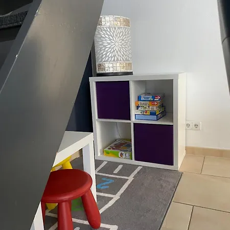 Maisonette - In