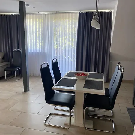 Maisonette - In Apartment