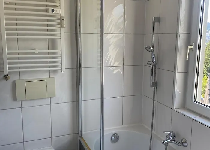 Maisonette - In * Ζίγκεν